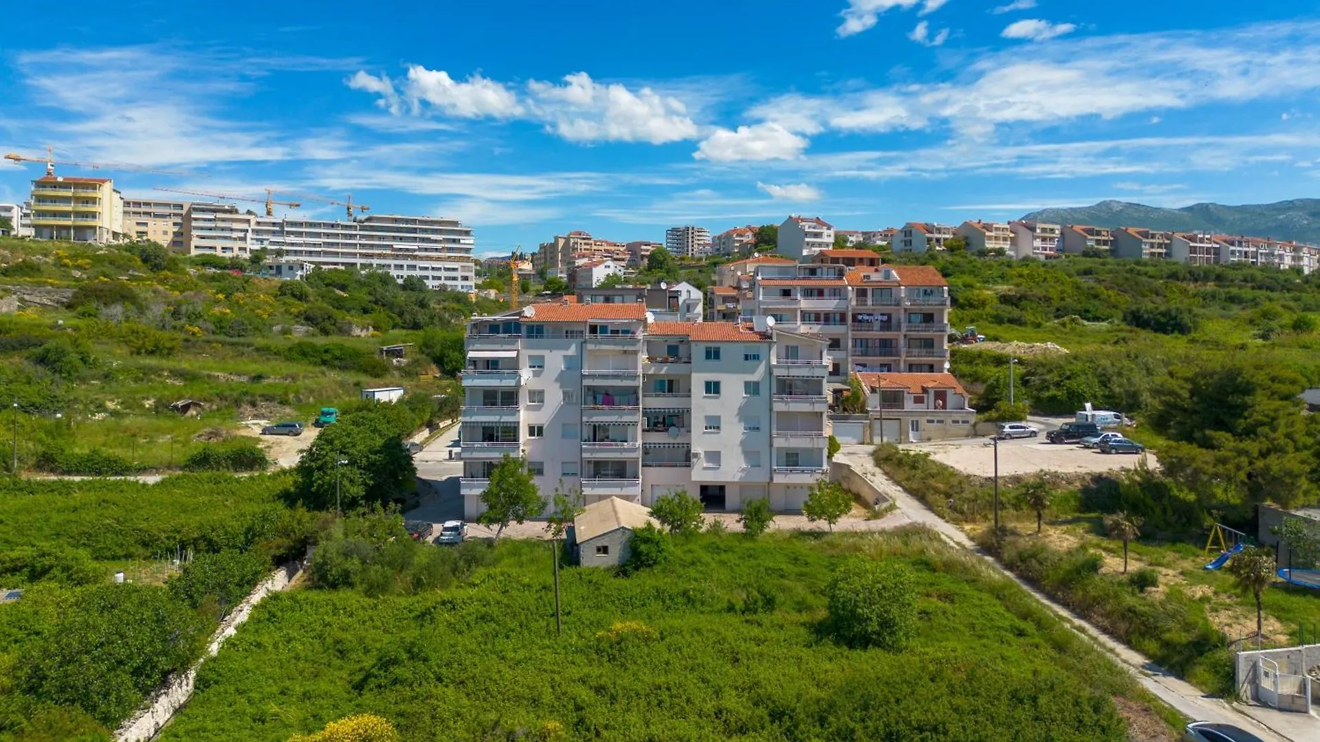 City Split Skyline Vistas Of The Adriatic